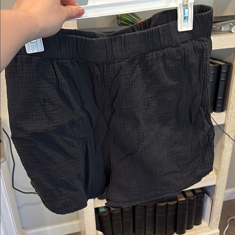 Universal Thread Black Linen Shorts